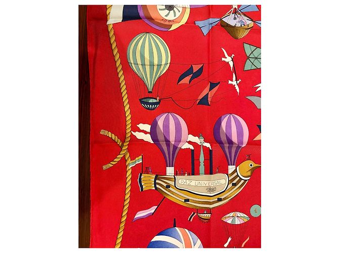Hermès: "Les Folies Du Ciel" Seidentwill-Schal. 90 cm Ausgezeichneter Zustand Mehrfarben - Ansicht 5