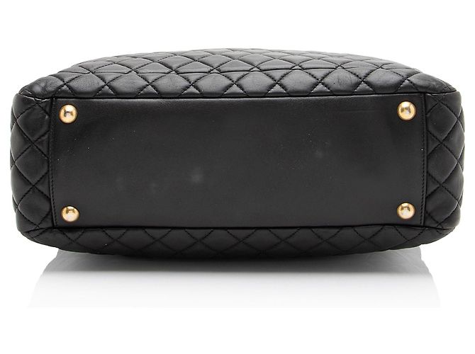 Gabrielle Chanel Medallion Tote aus Lammleder Schwarz - Ansicht 4
