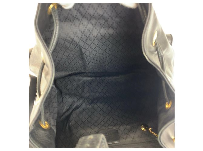 Zaino in pelle Gucci nero con hardware dorato - vista 8