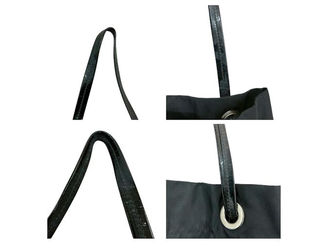 Bolso tote negro de nylon con logo triangular de Prada - vista 6