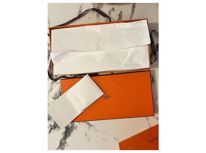 Clutch Kelly Cut di Hermès Bordò - vista 10