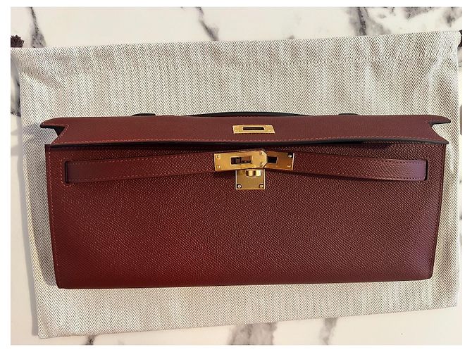 Clutch Kelly Cut di Hermès Bordò - vista 5