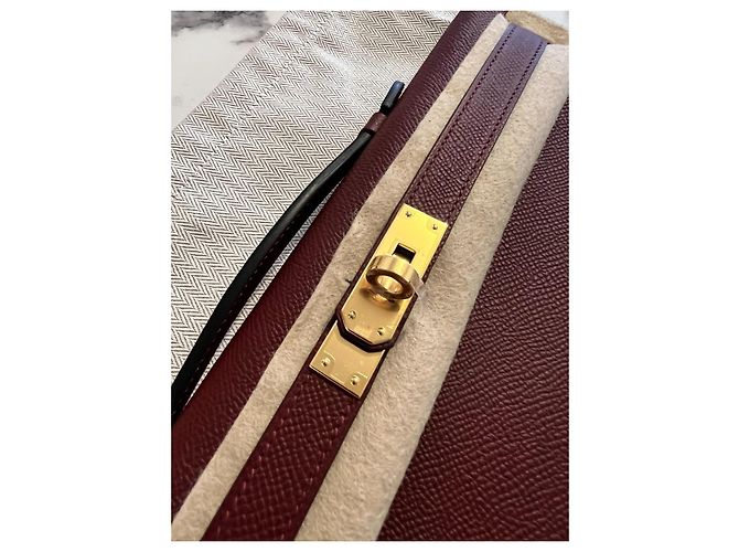 Clutch Kelly Cut di Hermès Bordò - vista 7