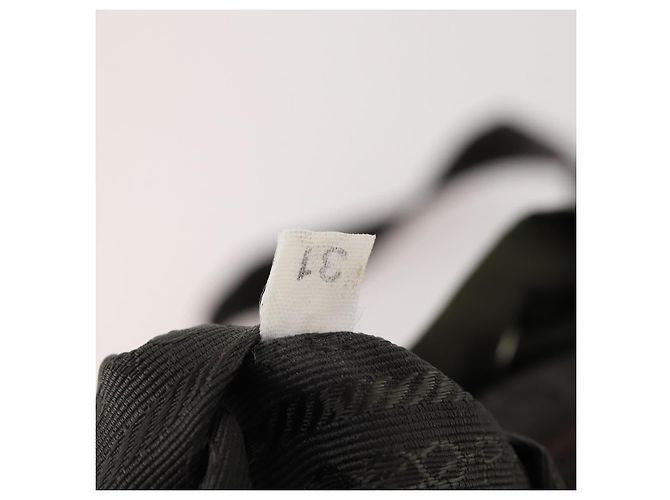 PRADA Rucksack aus Nylon grün silber authentisch 172520 - Ansicht 12