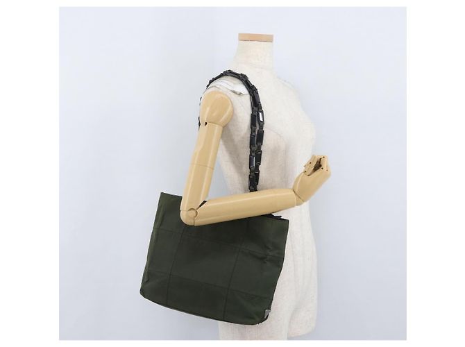 Tote PRADA Plastikkettentasche Nylon Khaki Silber Auth 174554 - Ansicht 23