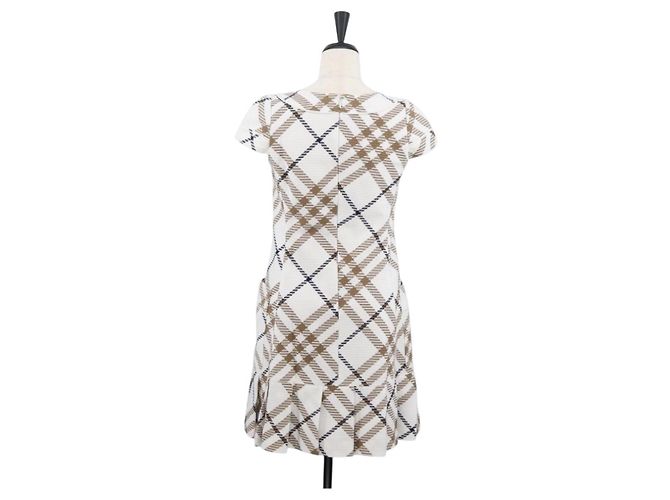 Camisa sin mangas de algodón con estampado Nova Check de BURBERRY blanca Auth BAZ832A Blanco - vista 2