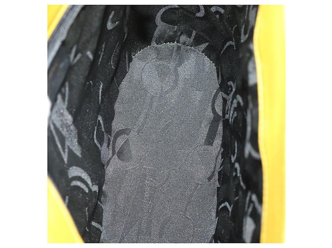 Borsa a Spalla Salvatore Ferragamo in Pelle 2 Pezzi Nero Giallo Auth YKZ815 - vista 9