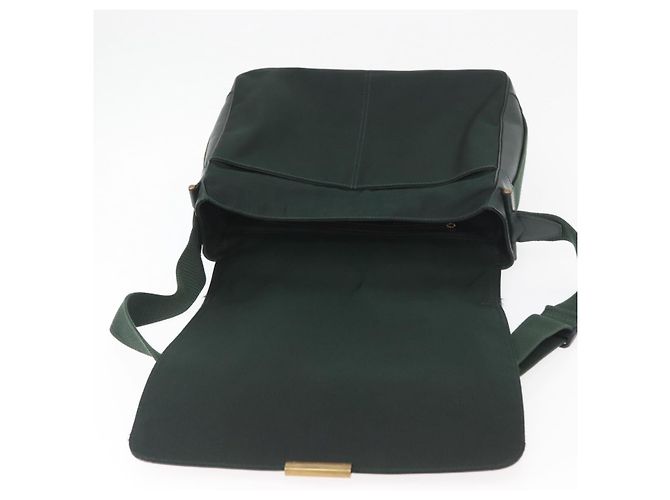 LOUIS VUITTON Borsa a Spalla Taiga Victor Épicea M30144 LV Auth ka3543 - vista 18