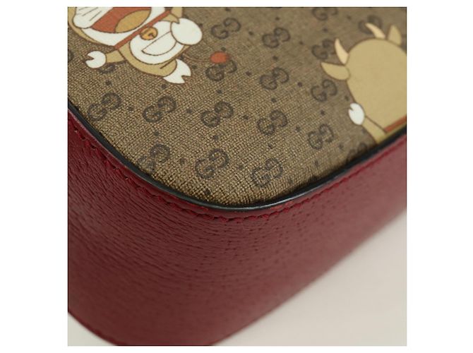 Borsa di collaborazione GUCCI Micro GG Supreme Doraemon in PVC 574886 Auth YKZ711SAM Beige D'oro - vista 14