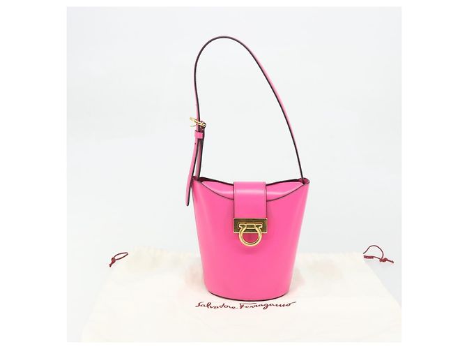 Borsa a Spalla Gancini in Pelle Rosa Oro Auth ARZ836A di Salvatore Ferragamo D'oro - vista 12