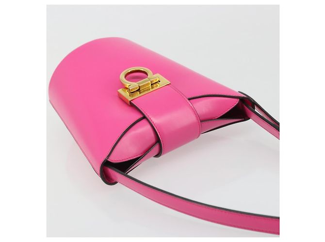 Borsa a Spalla Gancini in Pelle Rosa Oro Auth ARZ836A di Salvatore Ferragamo D'oro - vista 6