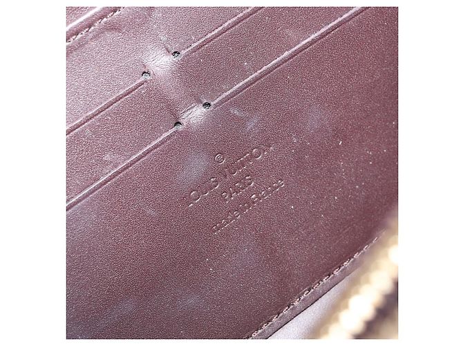 LOUIS VUITTON Cartera Larga Zippy Monogram Vernis Amarante M93522 LV Auth BA11508 Burdeos - vista 10