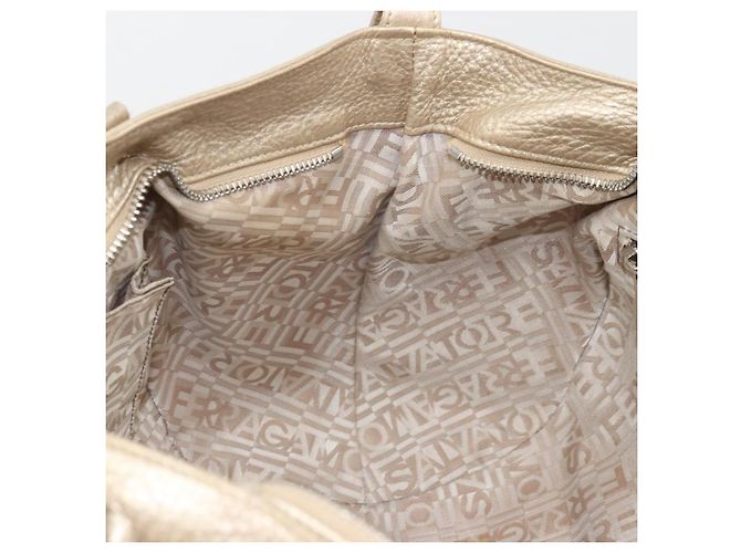 Borsa a mano in pelle Gancini Salvatore Ferragamo Champagne Oro Argento Auth BAZ863 - vista 22