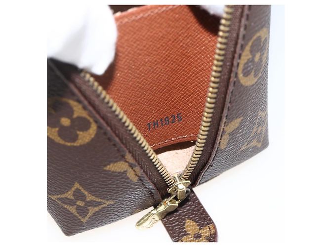 LOUIS VUITTON Pochette Cosmética Demi Ronde Monogram M47520 LV Auth ARZ812 Monogramma - vista 12