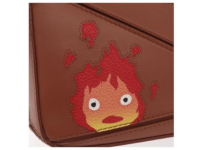 LOEWE - Borsa Puzzle Calcifer Mini di Studio Ghibli in pelle 2 in 1 Auth 167156SM Marrone D'oro - vista 20