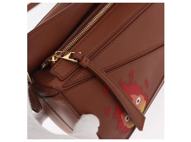 LOEWE - Borsa Puzzle Calcifer Mini di Studio Ghibli in pelle 2 in 1 Auth 167156SM Marrone D'oro - vista 22