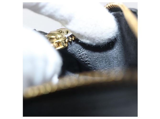 LOUIS VUITTON Pochette Soufflot Epi Nera LV Auth BA11601 Nero - vista 12