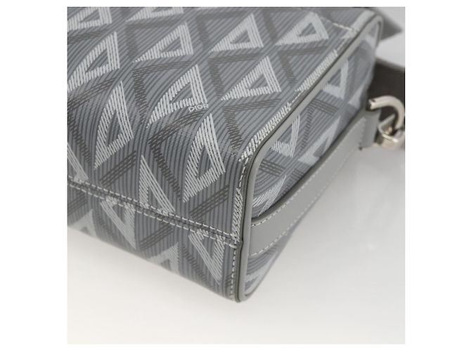 Borsa a Spalla Rango 22 in Tela PVC Grigio Argento Christian Dior Auth 174428SAM Marrone - vista 16