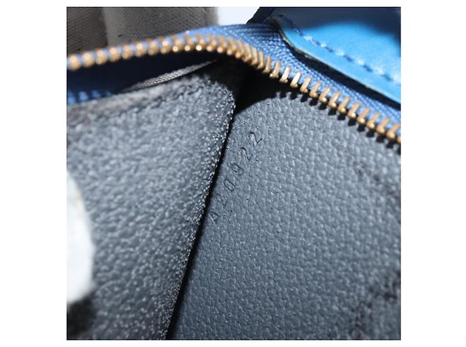 LOUIS VUITTON Pochette Crete Epi Blu M48405 LV Auth BAZ283 - vista 12