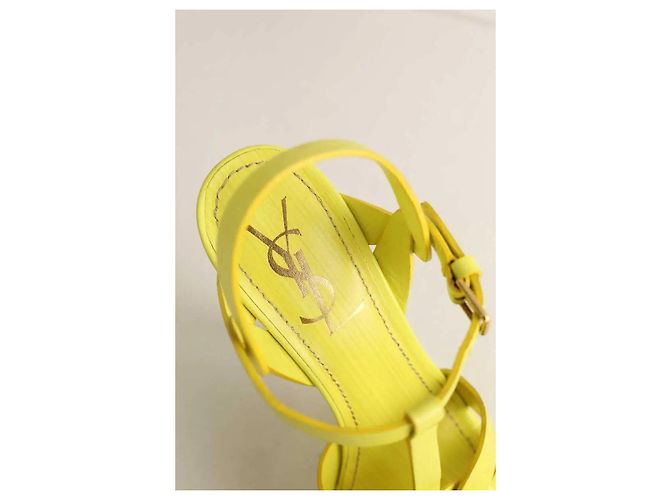 Yves Saint Laurent Gelbe Absätze - Ansicht 5
