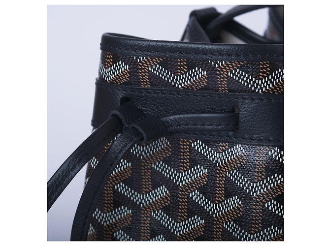 Borsa a secchiello Petit Flot PM in Goyardine Nero - vista 9