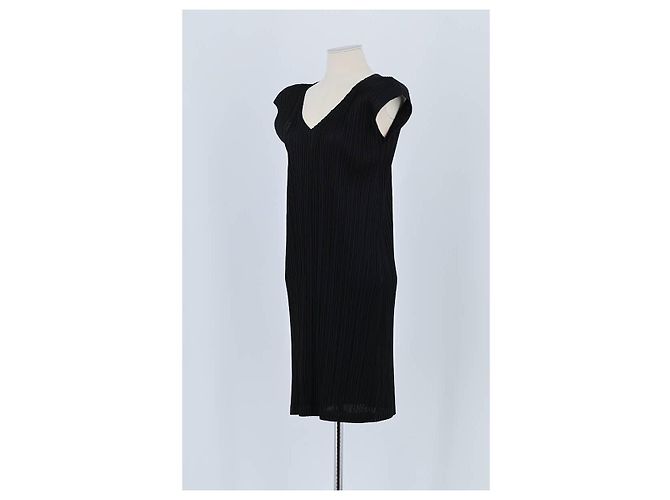 Pleats Please Schwarzes Kleid - Ansicht 4