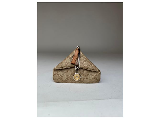 Céline Borsa in pelle monogramma Triomphe vintage Celine Paris Beige - vista 9