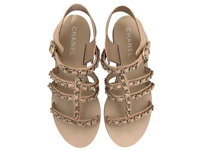 Sandali gladiatore in pelle nuda Chanel con catena EU 37.5 - Usato - vista 2