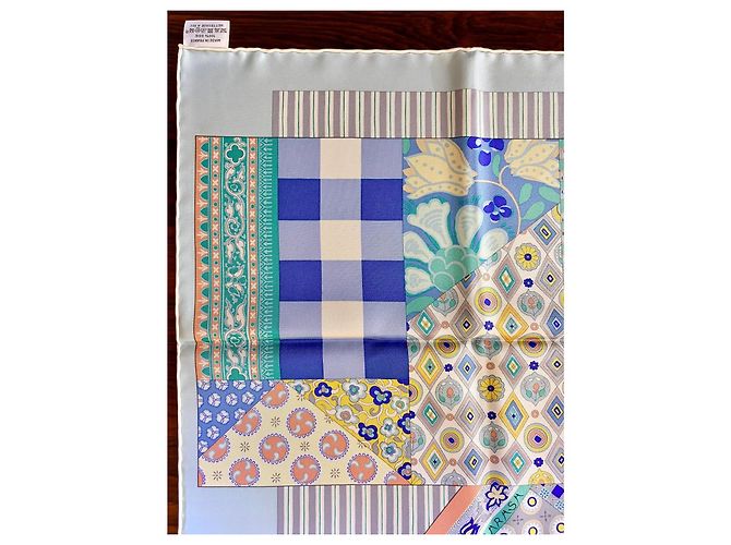 Hermès: Quadrato/Foulard "L'Arte del Sarasa" Nuovo con Etichetta Multicolore - vista 5