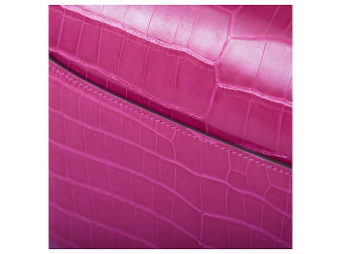 Hermès Constance Elan in Coccodrillo Porosus Rosa Scheherazade con Finiture in Oro Fuschia - vista 10