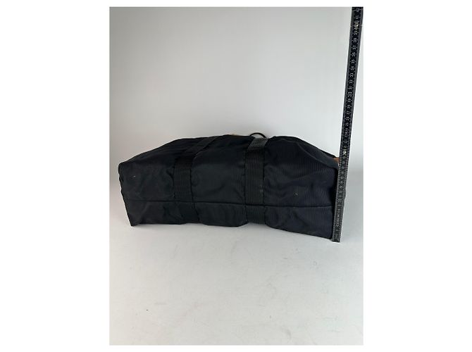 Vintage Courreges Reisetasche aus Polyester schwarz - Ansicht 12