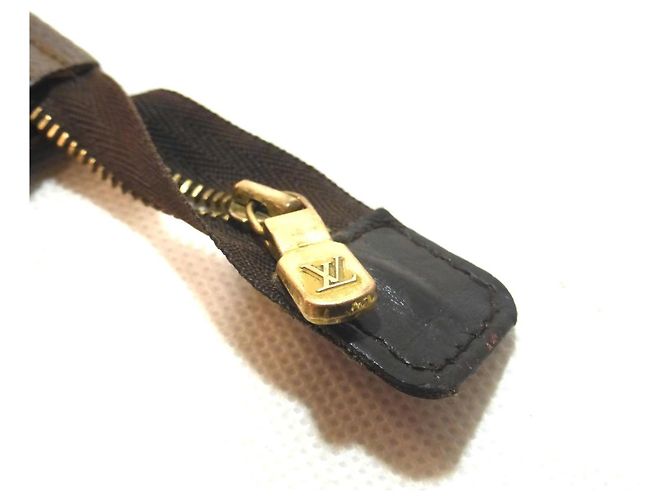 Louis Vuitton Pochete 26 Monograma - Anos 80 Marrom - vista 11