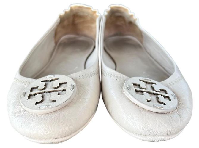 Sapatilhas Tory Burch em couro bege - vista 5