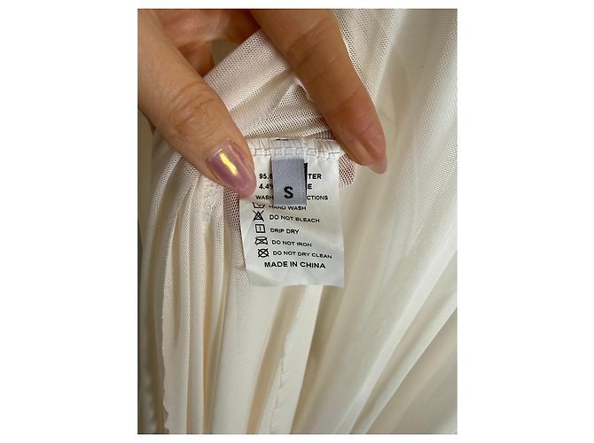 Autre Marque Vestido Maxi de Tul Blanco con Accesorios Dorados - vista 4
