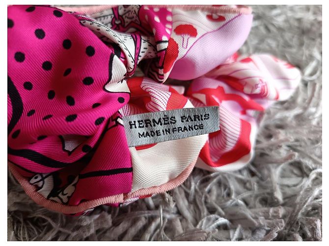 Chouchou Hermès Claudia Paris 100% seda – Feito na França – com caixa Rosa Branco Vermelho Multicor - vista 4