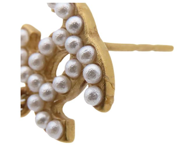 Orecchini a pressione in perla finta dorata CC di Chanel D'oro - vista 4
