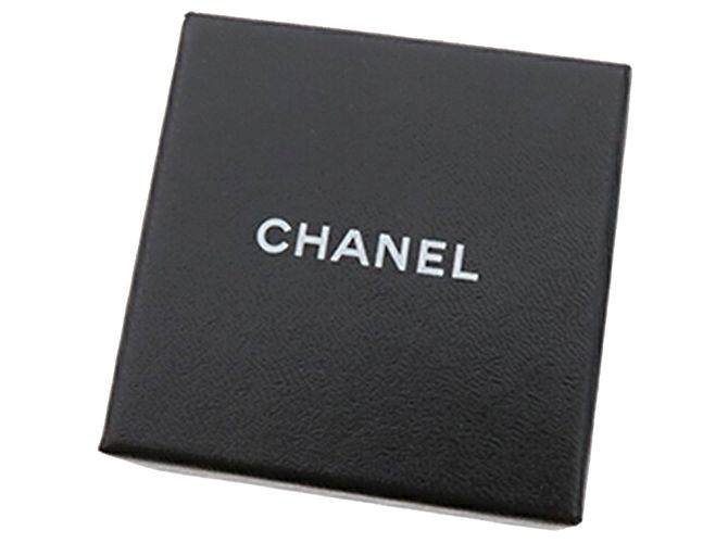 Orecchini a pressione in perla finta dorata CC di Chanel D'oro - vista 8