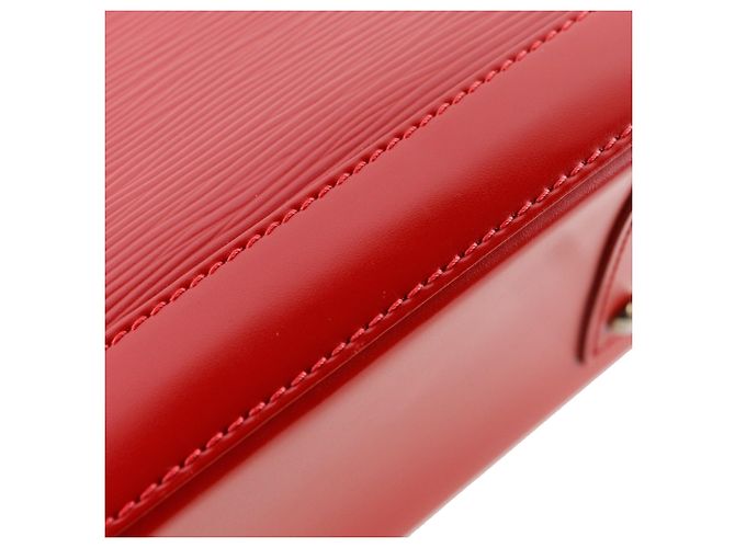 Louis Vuitton Alma BB in Epi Rosso - vista 10