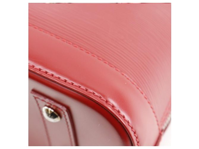 Louis Vuitton Alma BB in Epi Rosso - vista 12
