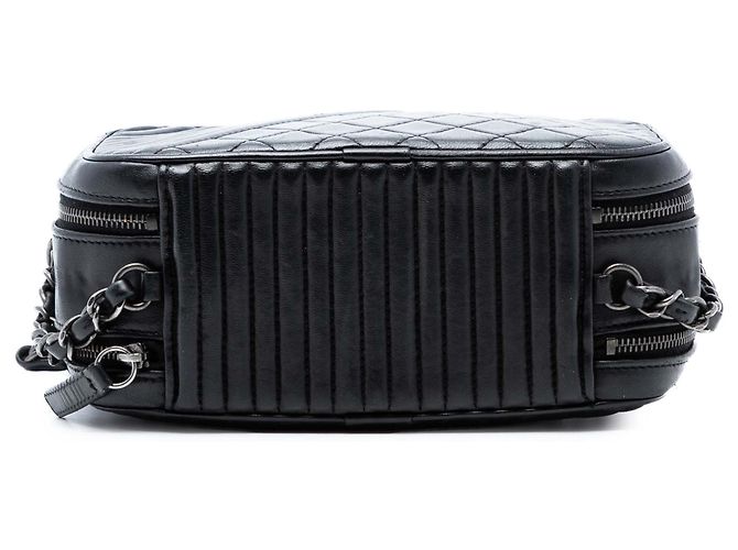 Chanel Schwarze Mini-Quilted Lammleder Coco Boy Kamera Tasche - Ansicht 3