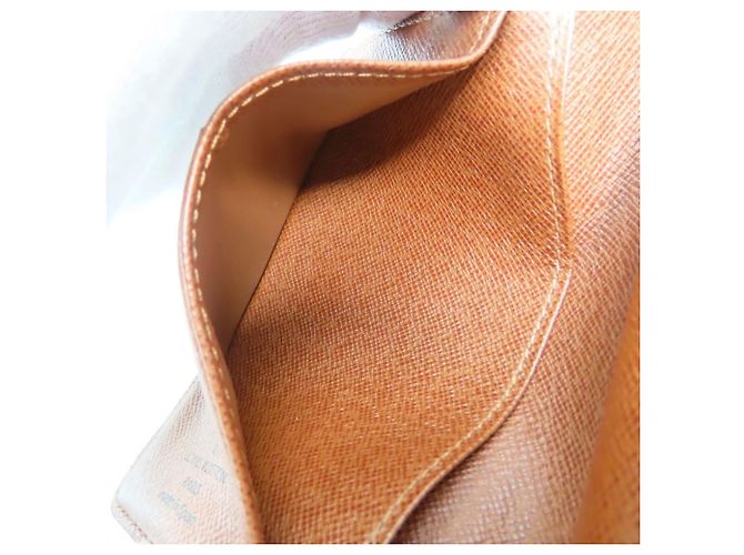 Billetera bi-fold marrón de Louis Vuitton Castaño - vista 19