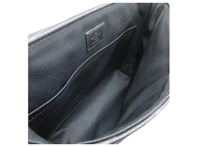 Borsa a spalla District PM Monogram Eclipse di Louis Vuitton Nero - vista 6