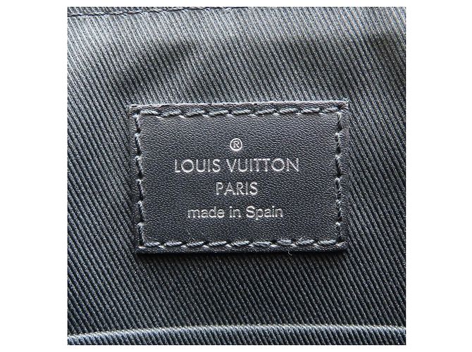 Borsa a spalla District PM Monogram Eclipse di Louis Vuitton Nero - vista 8