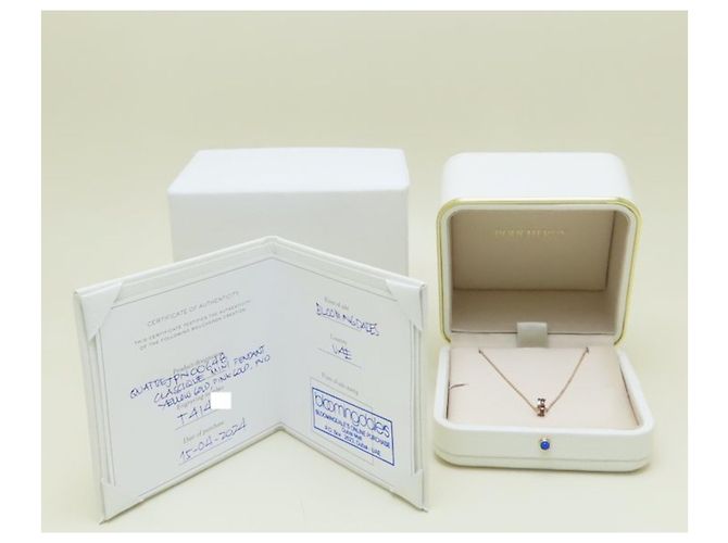 Collier Mini Pendentif Quatre Classic de Boucheron - vue 8