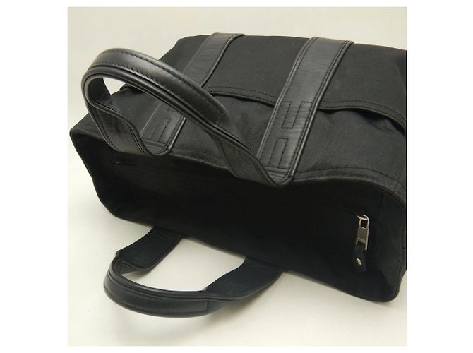 Hermès Acapulco PM Handtasche Schwarz - Ansicht 10