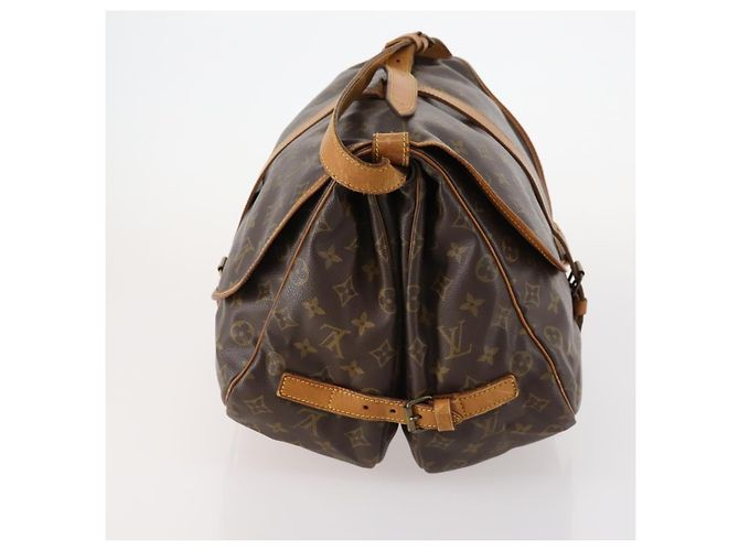 Louis Vuitton Saumur Monogram Canvas 35 Marrone - vista 4