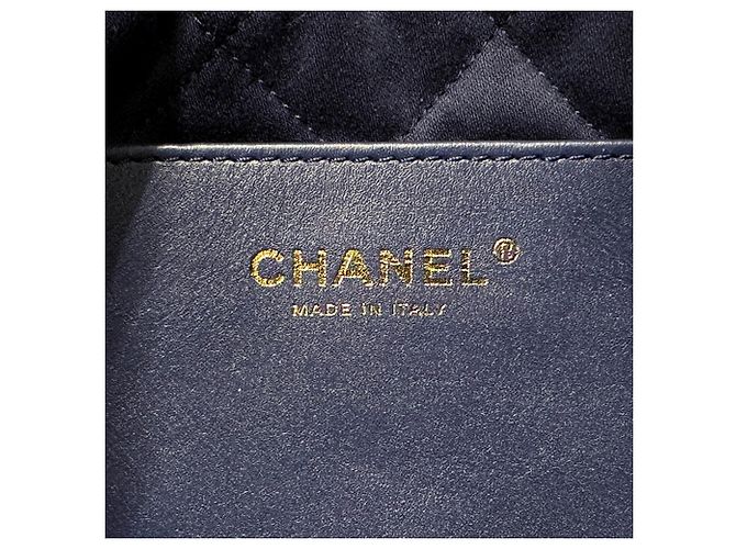 Borsa a spalla in pelle blu navy Chanel - vista 6