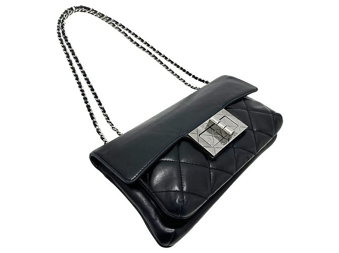 Timeless Borsa matelassé Chanel 2.55 Nero - vista 4