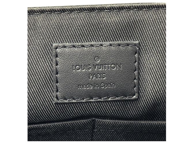 Borsa a Spalla Aerogram da Uomo Louis Vuitton Nero - vista 6