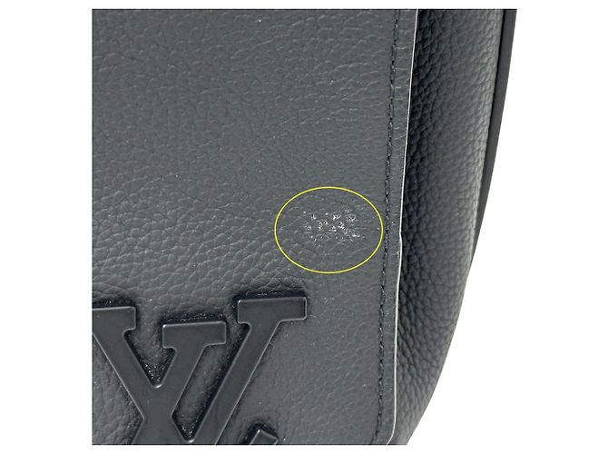 Borsa a Spalla Aerogram da Uomo Louis Vuitton Nero - vista 8
